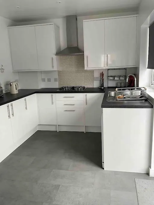 Beautiful Share 7 Rooms Of Double Bedroom House All With Private Bathroom And Toilets Bexleyheath Holiday home