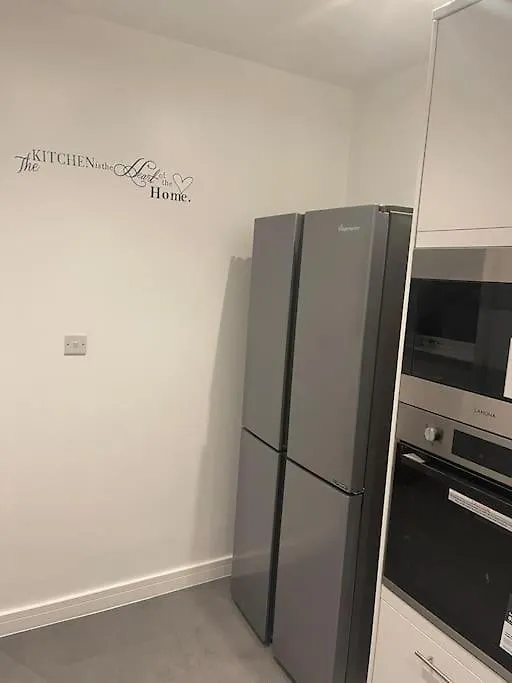 Beautiful Share 7 Rooms Of Double Bedroom House All With Private Bathroom And Toilets Bexleyheath