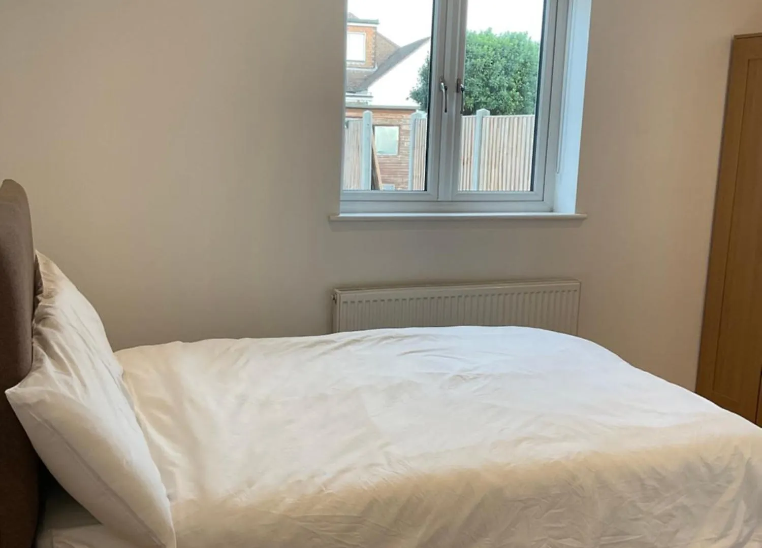 Holiday home Beautiful Share 7 Rooms Of Double Bedroom House All With Private Bathroom And Toilets Bexleyheath United Kingdom