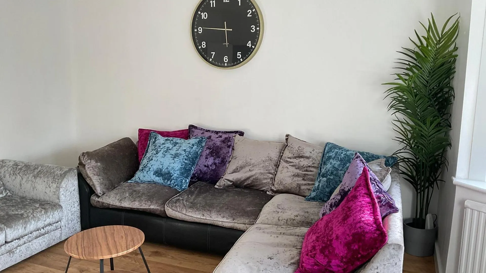 Beautiful Share 7 Rooms Of Double Bedroom House All With Private Bathroom And Toilets Bexleyheath United Kingdom